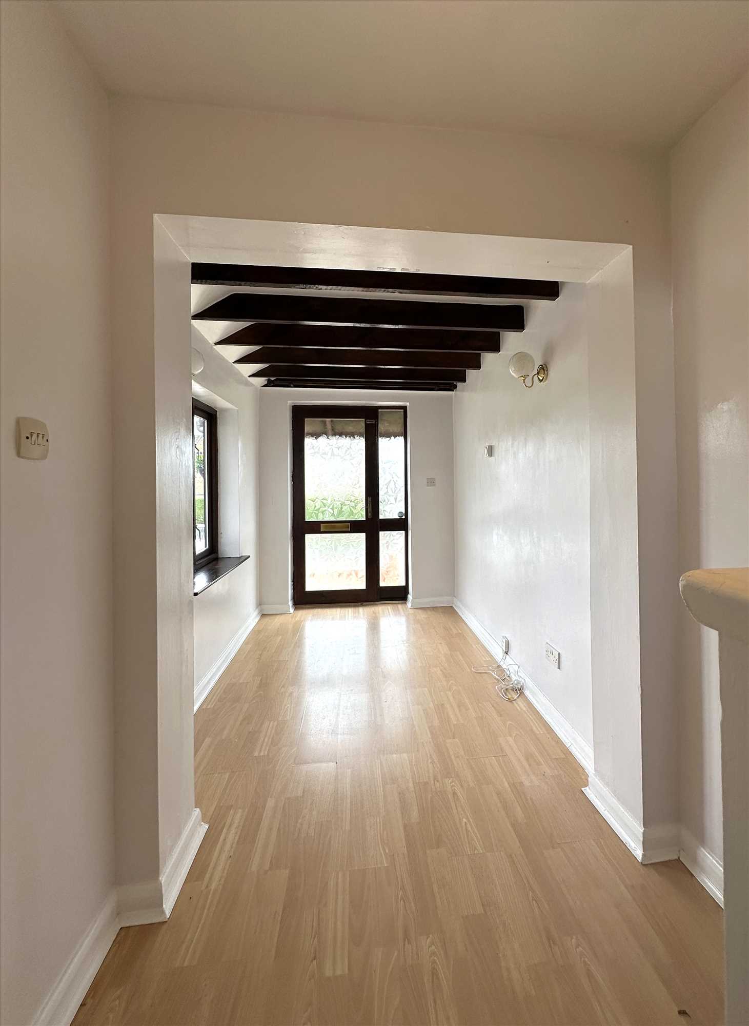 Astley Crescent - Picture 3