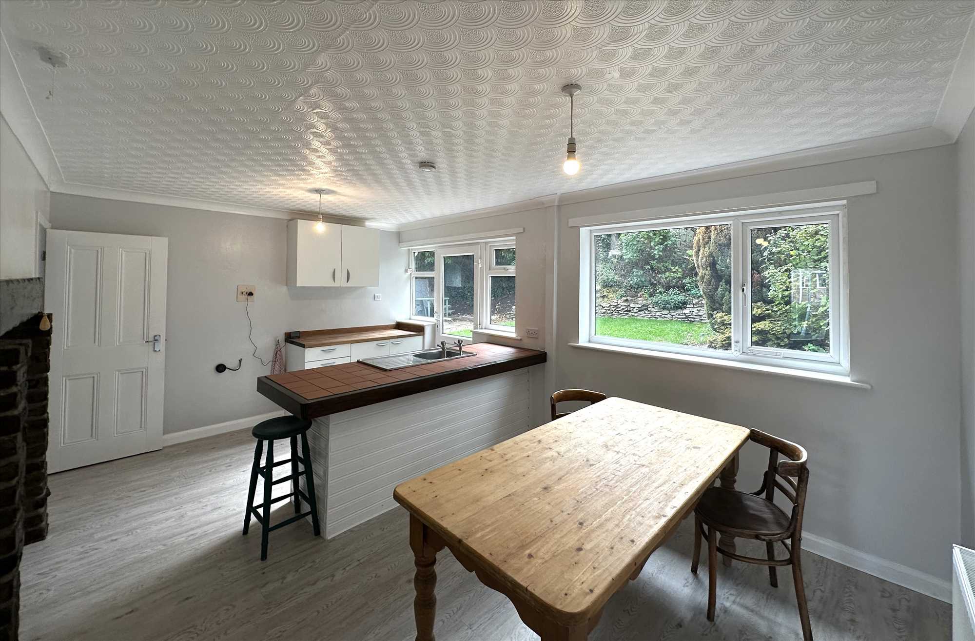 Astley Crescent - Picture 7