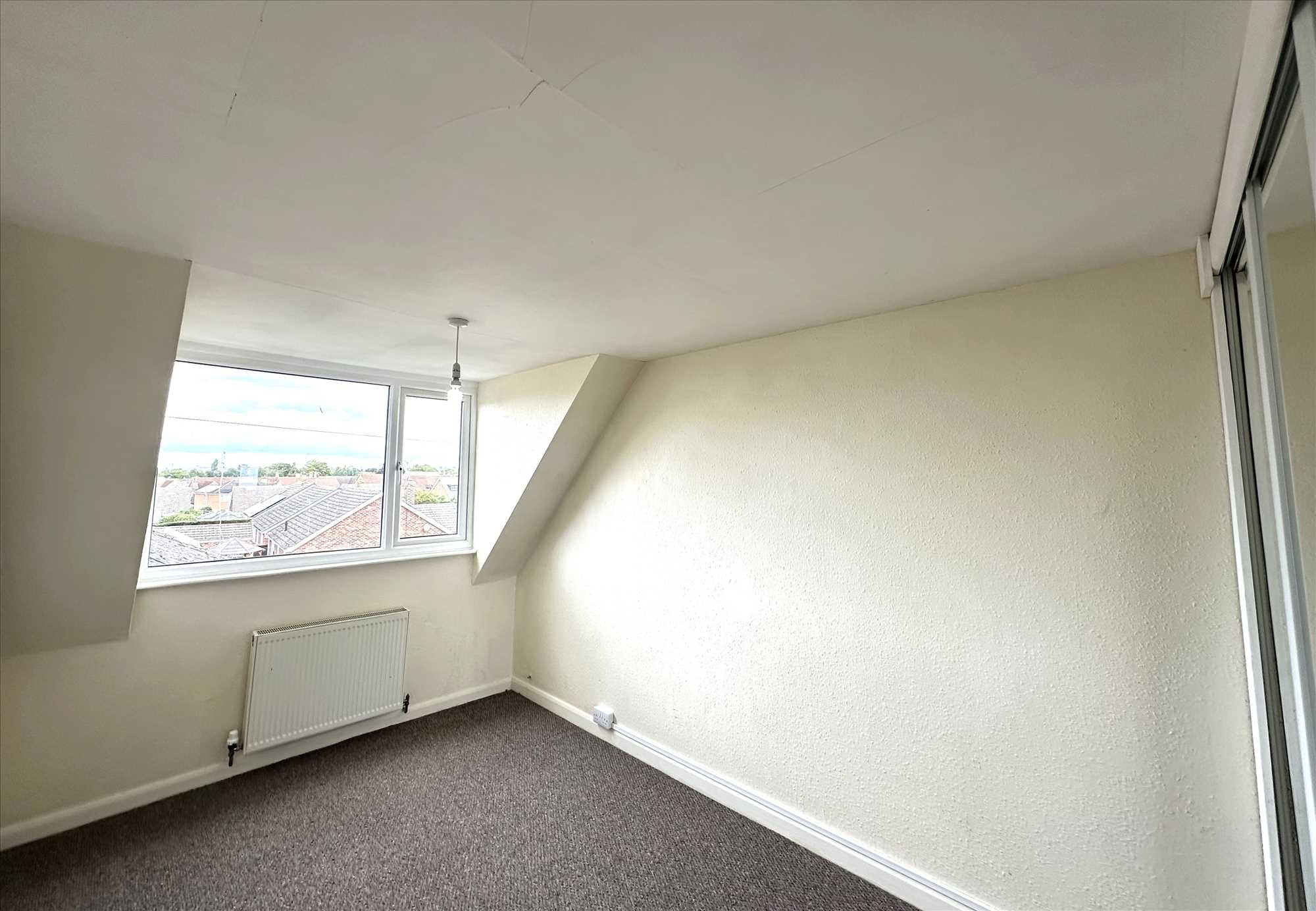Astley Crescent - Picture 10