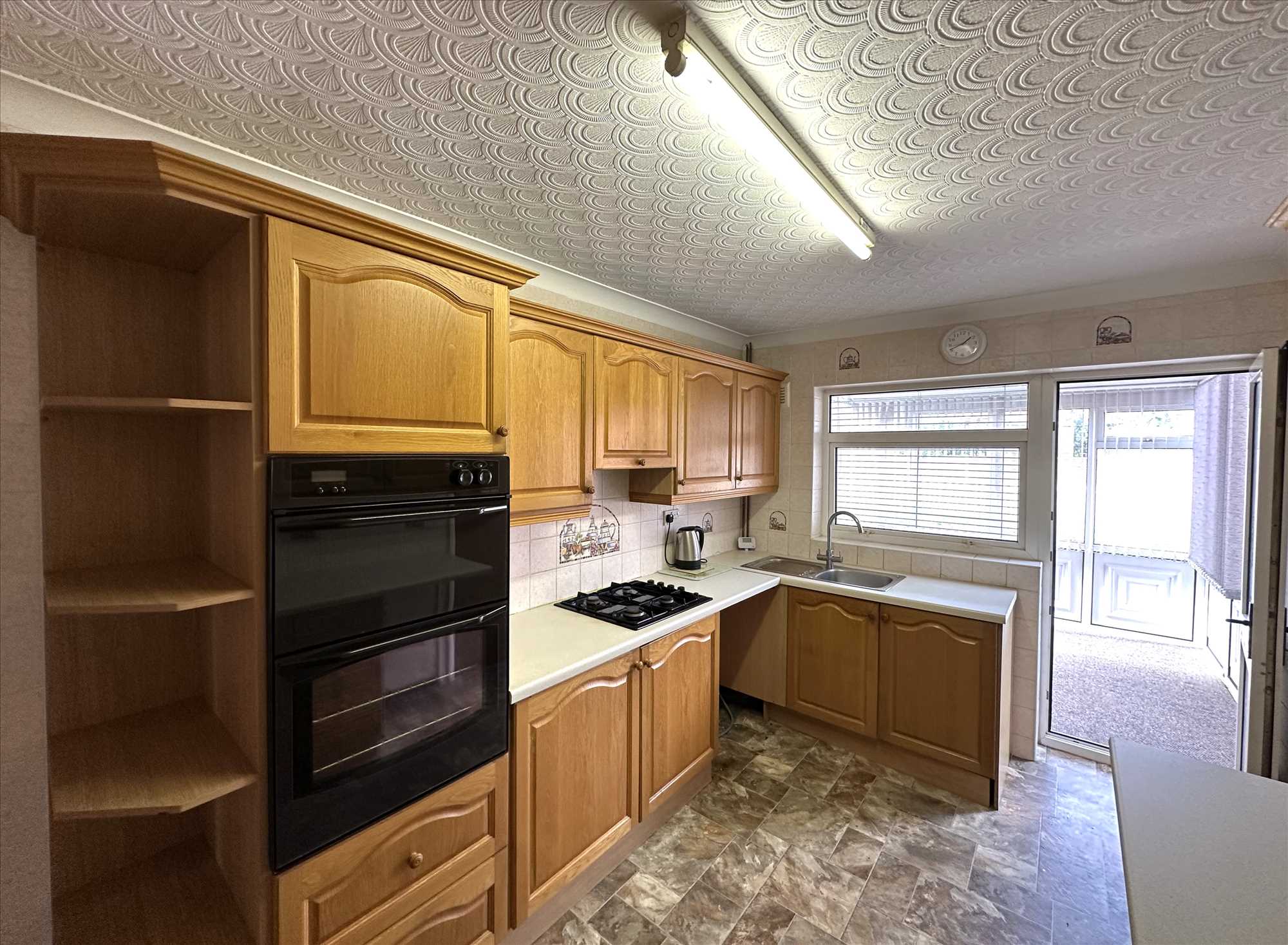 St. Augustine Crescent - Picture 6